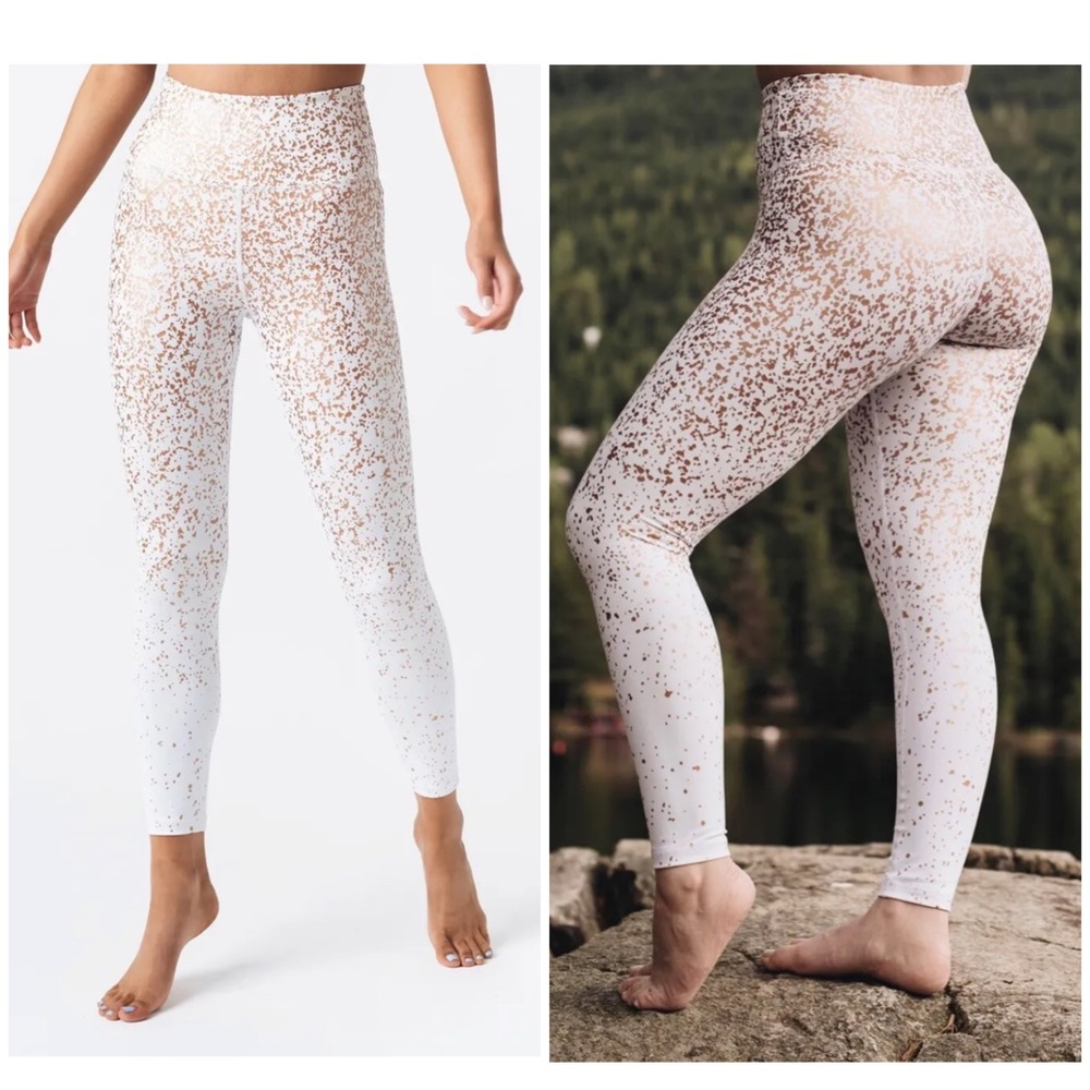 Zyia Active White Stay Gold Light n Tight Hi-Rise 7/8 Leggings Sz 4